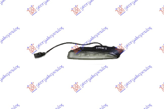DAYTIME RUNNING LIGHT (R)