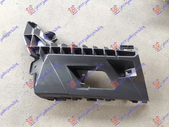 FRONT BUMPER BRACKET UPPER PLASTIC
