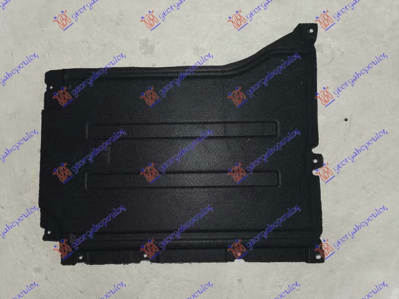 Scut inferior caroserie mijloc față din plastic (3.0L)