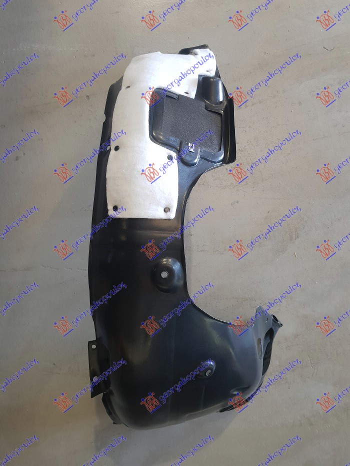 FRONT INNER PLASTIC FENDER
