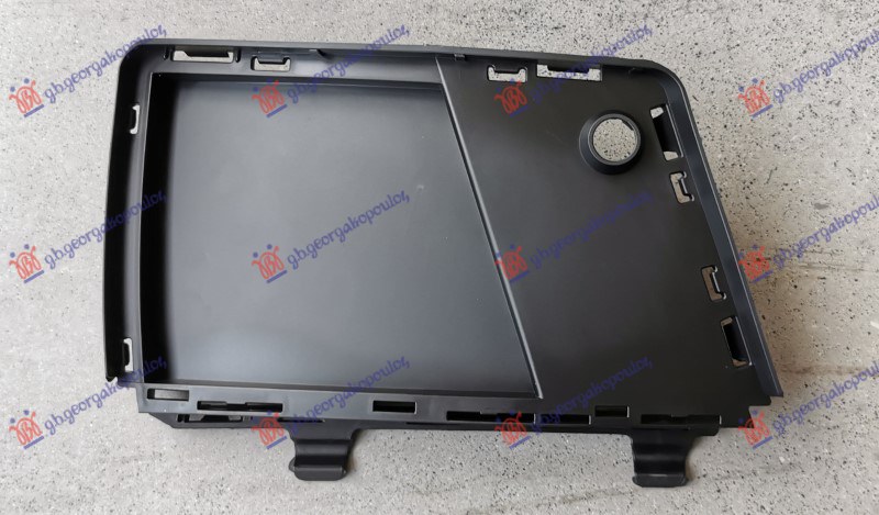 FRONT BUMPER GRILLE INNER (W/SENSOR HOLE) (AMG)