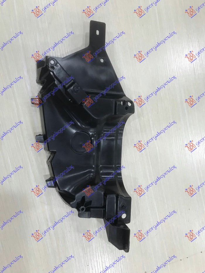 REAR EXHAUST MOULDING BASE (AMG-LIME)