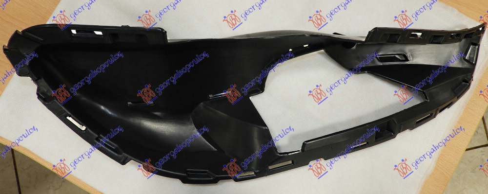 FRONT BUMPER GRILLE INNER (CLA45 AMG)