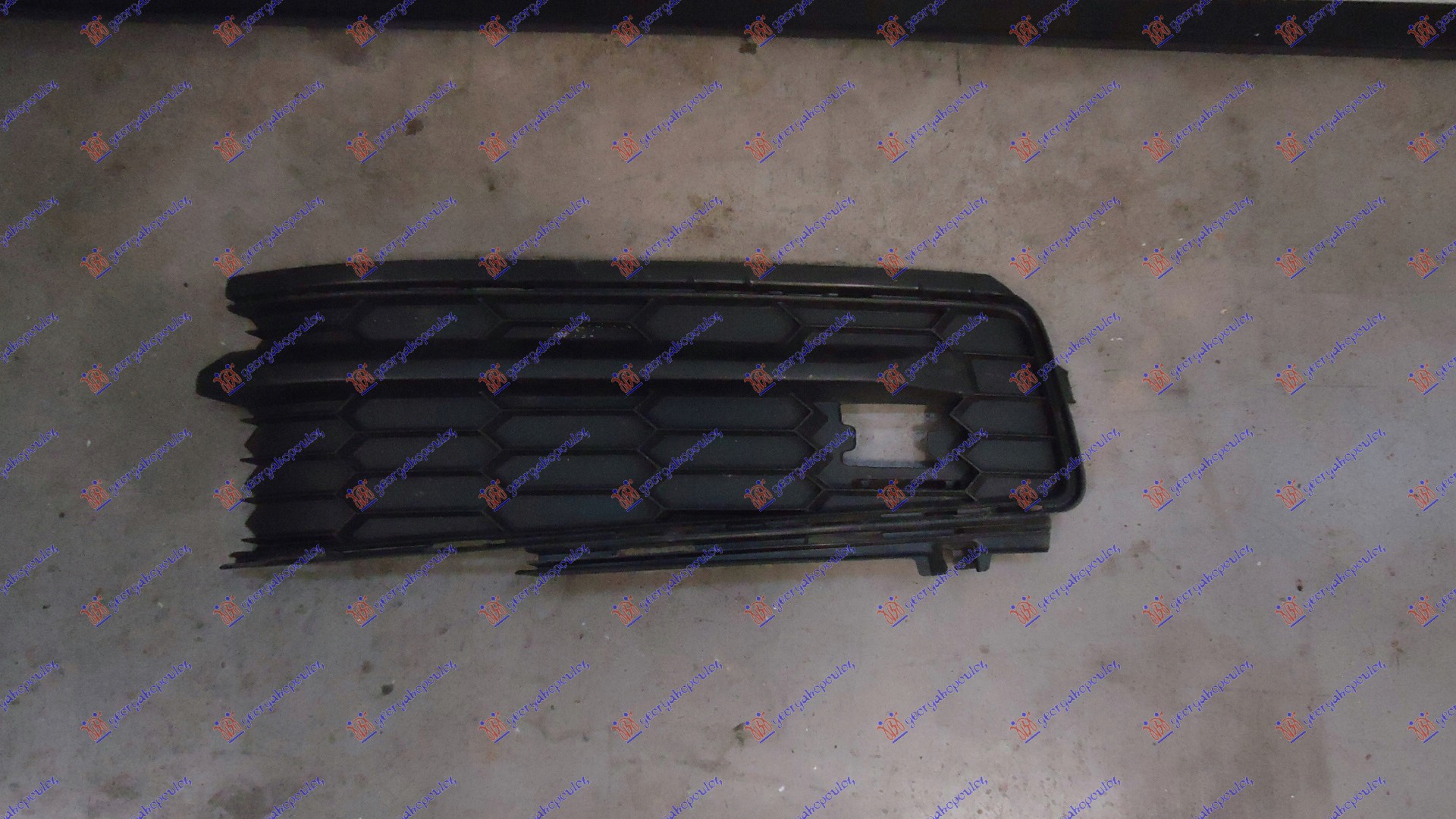 FRONT BUMPER GRILLE