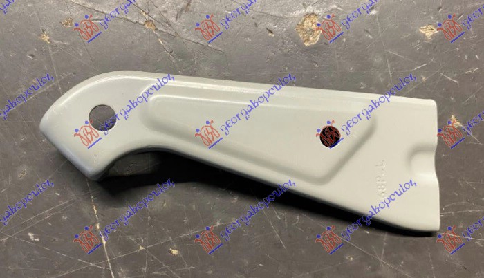 FRONT FENDER BRACKET
