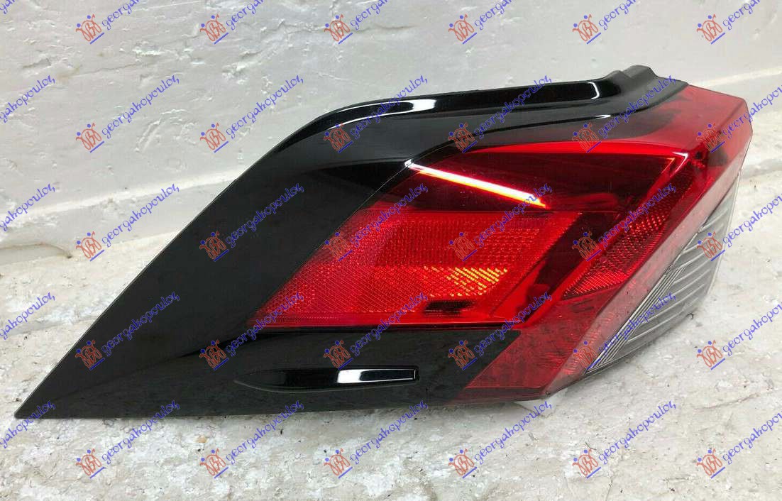 TAIL LAMP OUTER W/LED