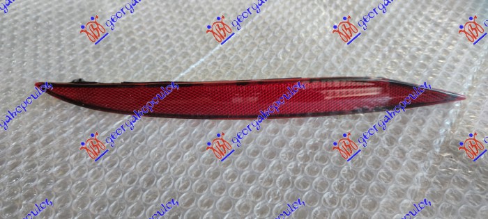 REAR BUMPER REFLECTOR